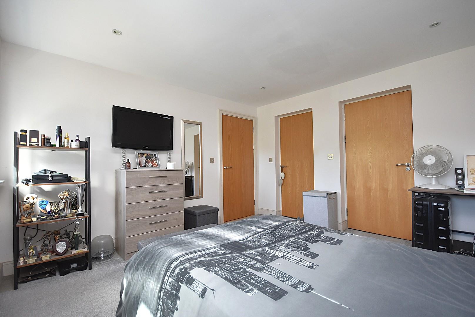 317 Woodlands, Hayes Point, Sully, CF64 5QF
